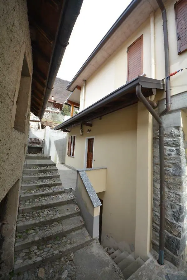 Agriturismo Runchee Vercana Italy