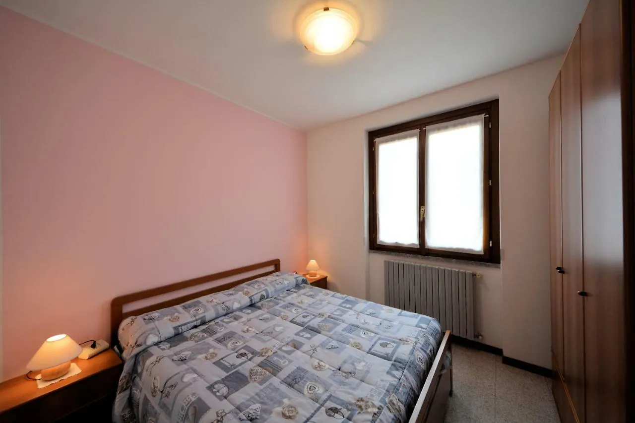 Farm stay Agriturismo Runchee Vercana