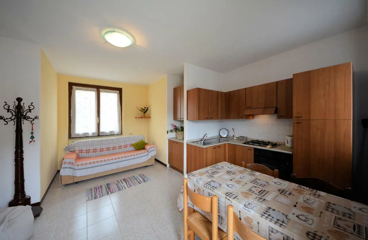 Agriturismo Runchee Vercana 0*,