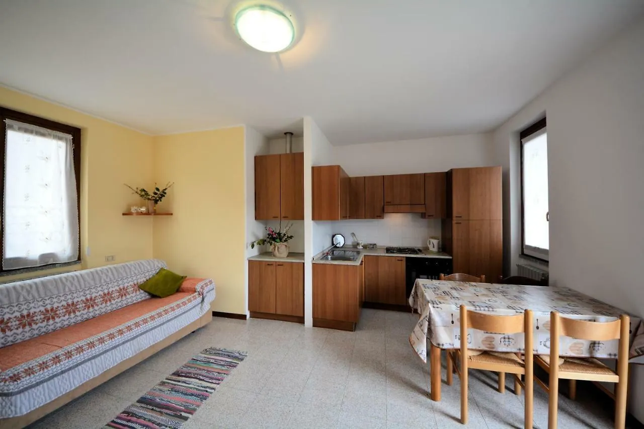 Agriturismo Runchee Vercana 0*,  Italy