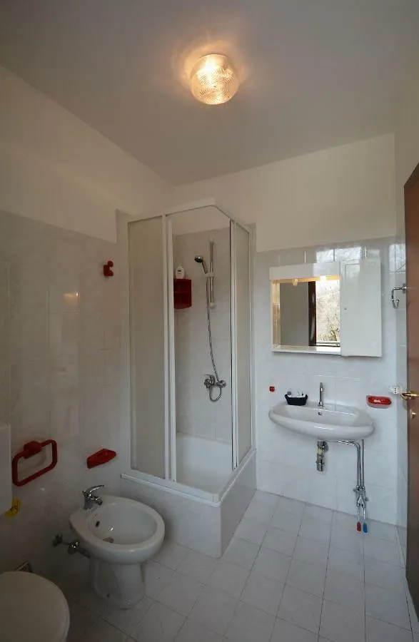 Farm stay Agriturismo Runchee Vercana Italy
