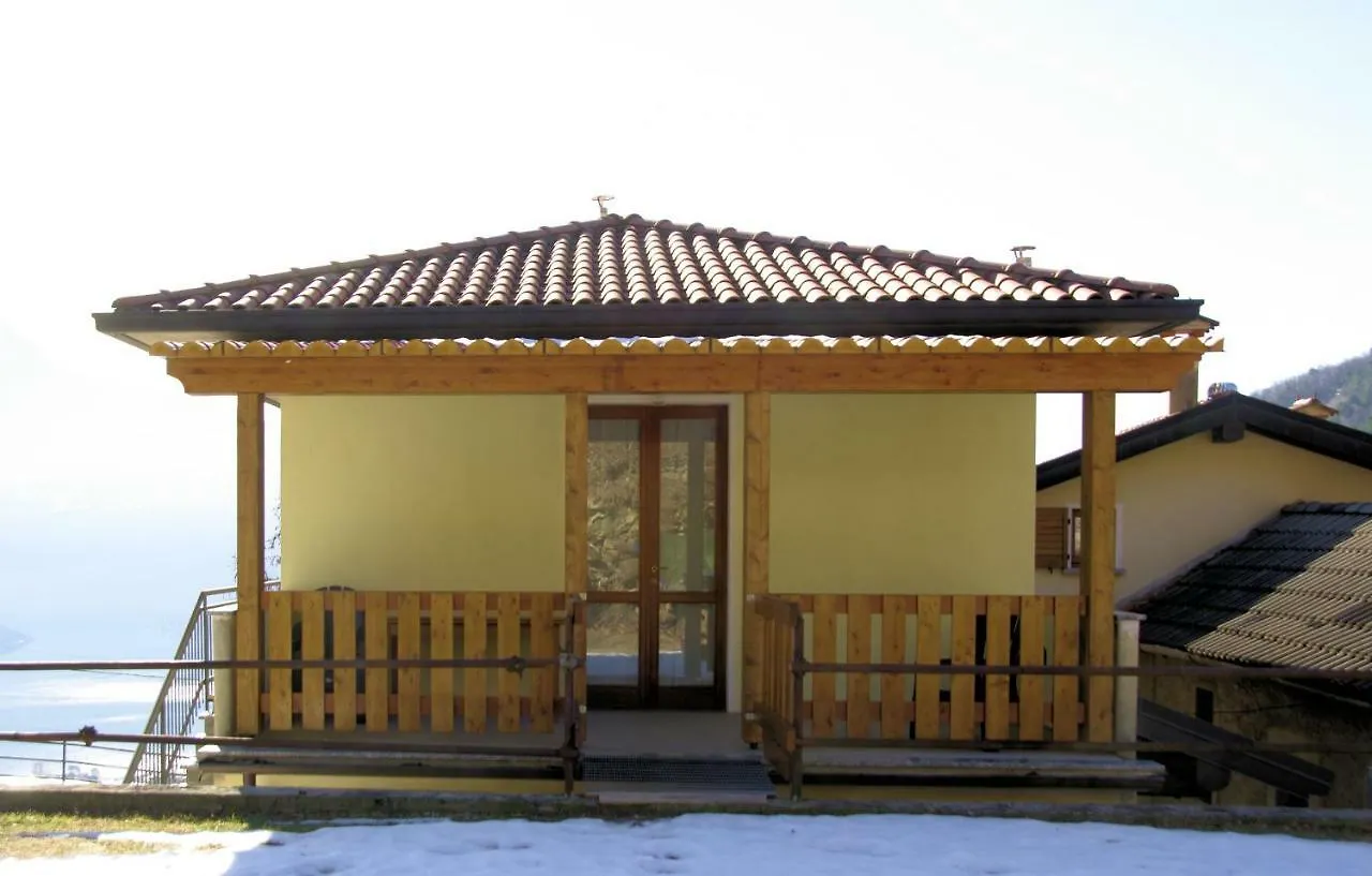 Agriturismo Runchee Vercana Farm stay