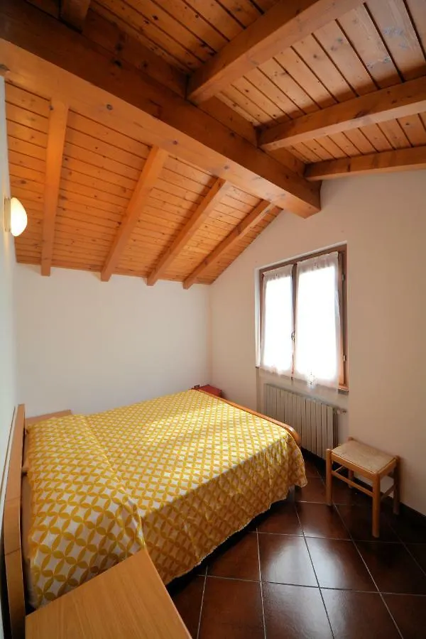Farm stay Agriturismo Runchee Vercana Italy